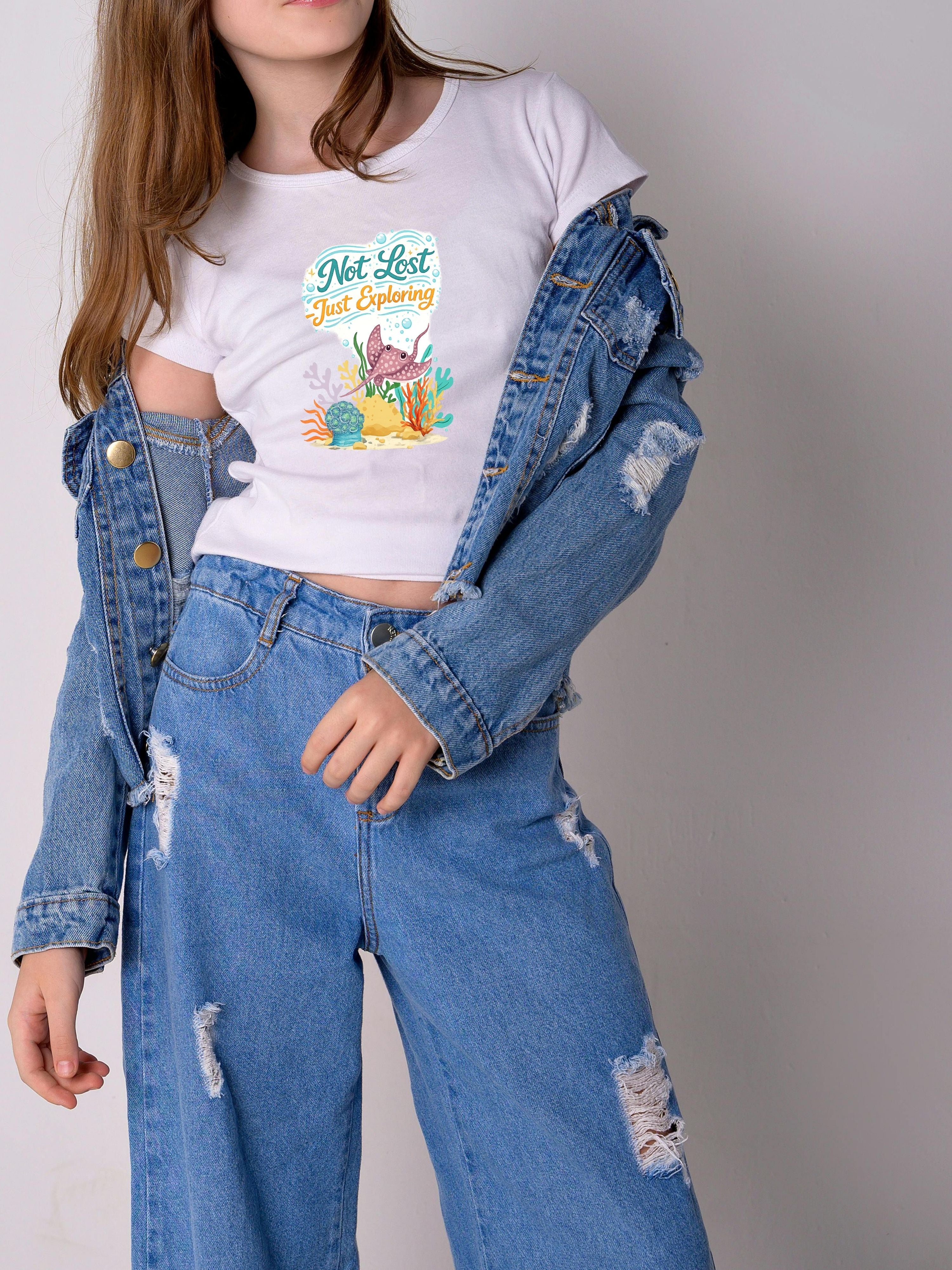 Under The Sea PNG, Ocean T-Shirt Design, Sea Life Graphic, Beach Lover Gift, Marine Life PNG, Coastal Aesthetic, Print On Demand Design, Digital Download|gr30-14